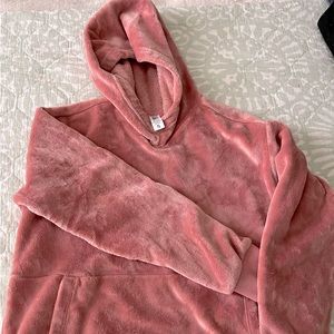Athleta Girl Fuzzy Sweatshirt. Size 14. Dusty Pink.